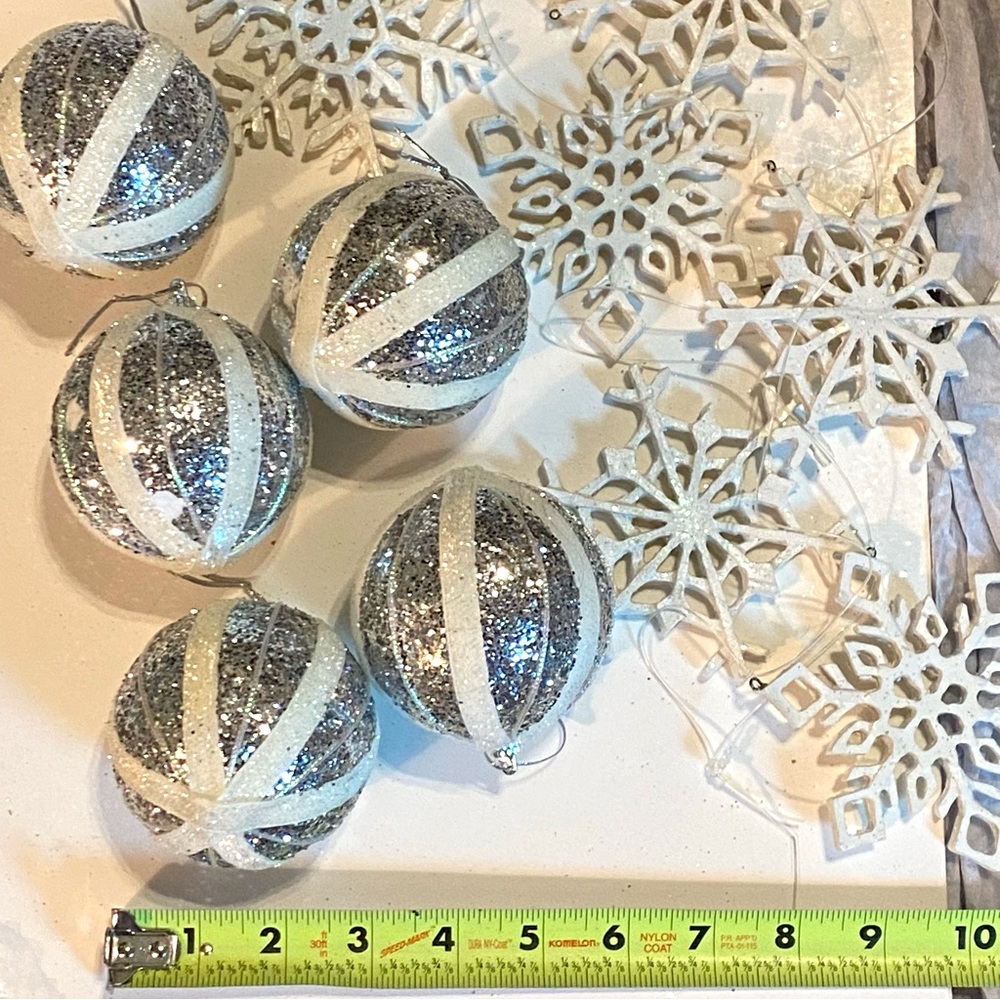 4 PREVIEW CHRISTMAS CRESTED BIRD BEADED MIRROR SEQUIN FEATHER SNOWFLAKE GIFT BOX - Picture 10 of 16